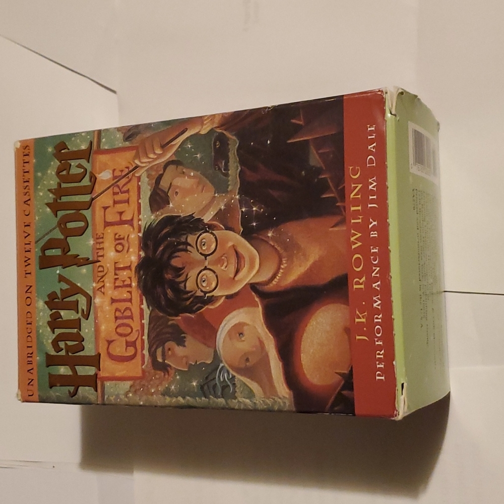 HARRY POTTER AND THE GOBLET OF FIRE UNABRIDGED ON 12 CASSETTES